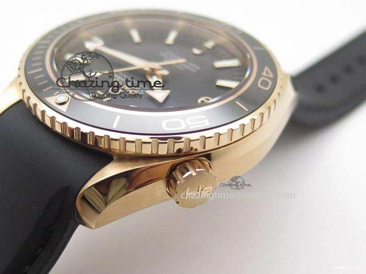 0108 Bright Planet Ocean Professional Rose Gold Liquid Metal V6F 45mm on Black Rubber Strap A 8287